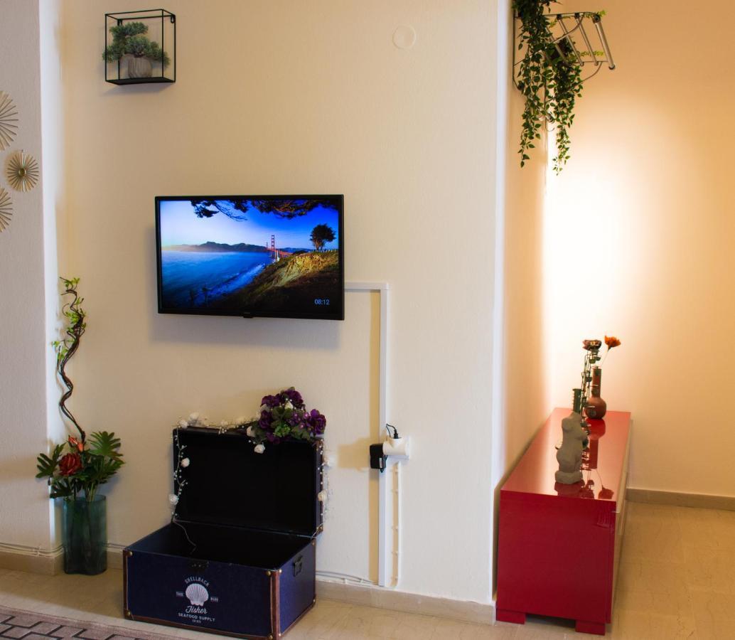 Ρetipe Penthouse Apartment With Spacious Balcony In Heraklion Center Heraklion (Crete) Exterior foto